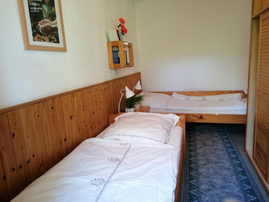 Ruestzeitenheim Sonnenschein Saalburg Pokoj fotografie